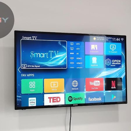 Almas Cozy Studio Escape Netflix 100Mbps Bystay Nusajaya  Zewnętrze zdjęcie